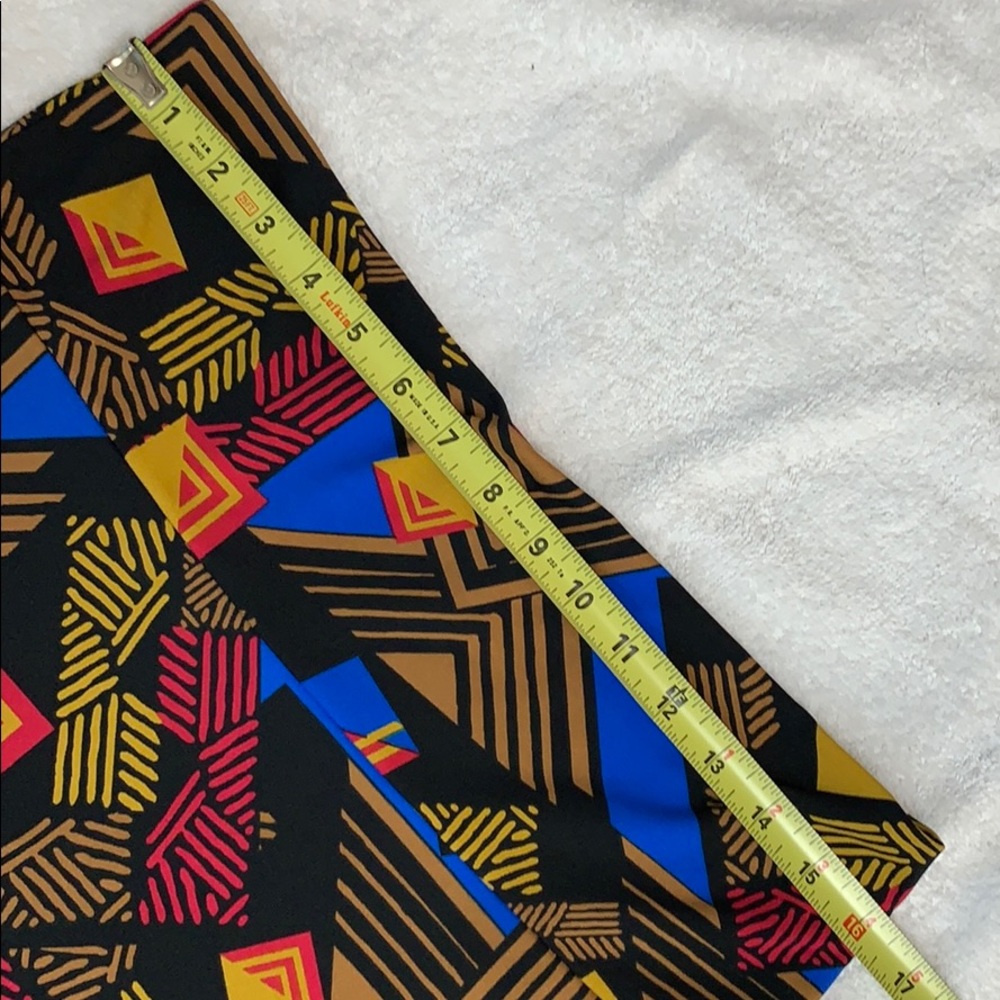 ✓ LuLaRoe NWT Azure skirt 2XL abstract blue gold - Picture 6 of 11